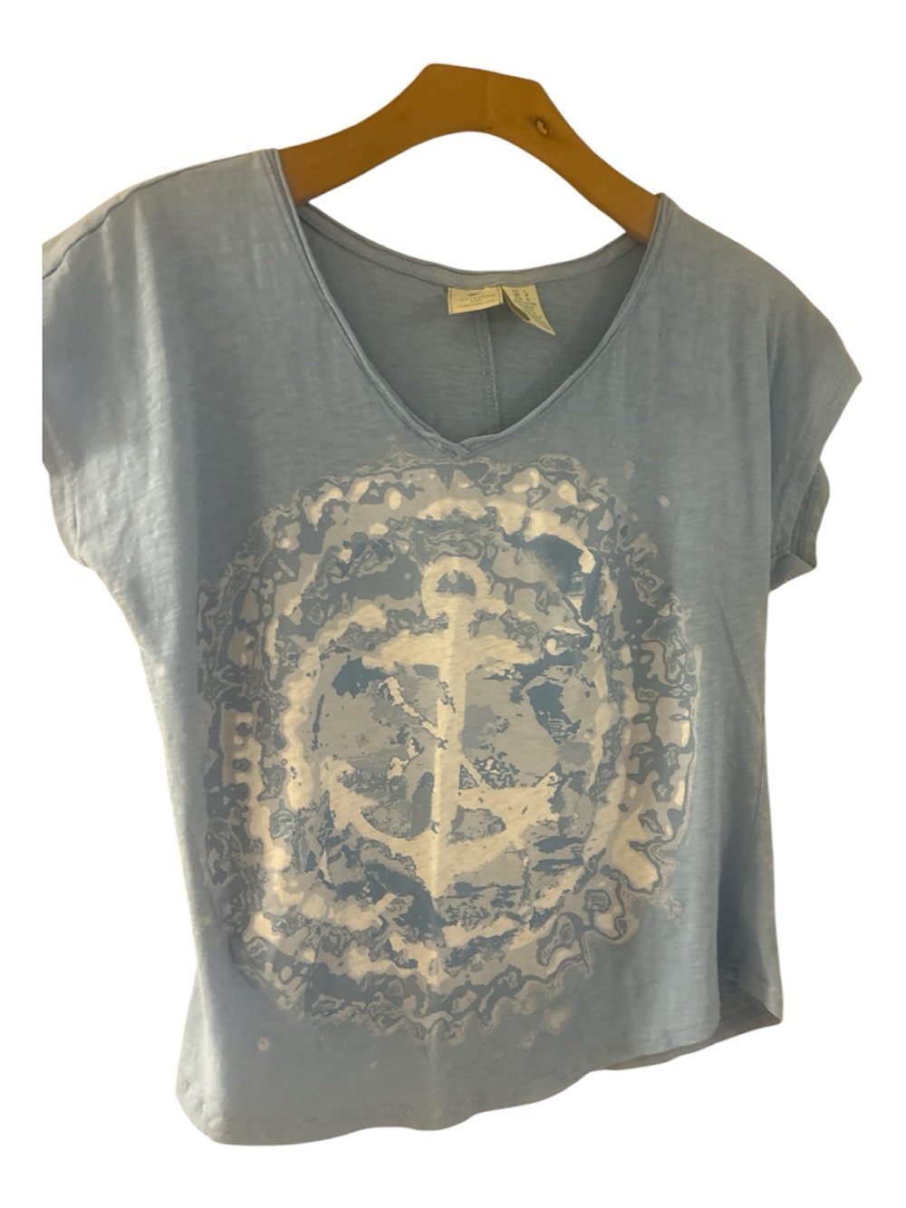 Caribbean Joe Blue Graphic V-Neck Women's Top